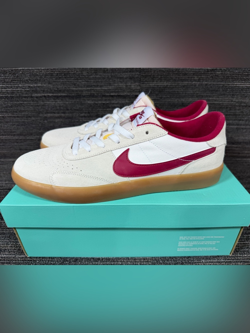 Nike SB Heritage Vulc Summit White/Cardinal Red Suede Shoe Men’s 12 Women’s 13.5 - Picture 2 of 7